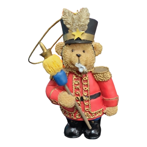 Vintage 90's Teddy Bear Parade Ornament The Majorette - Picture 1 of 4